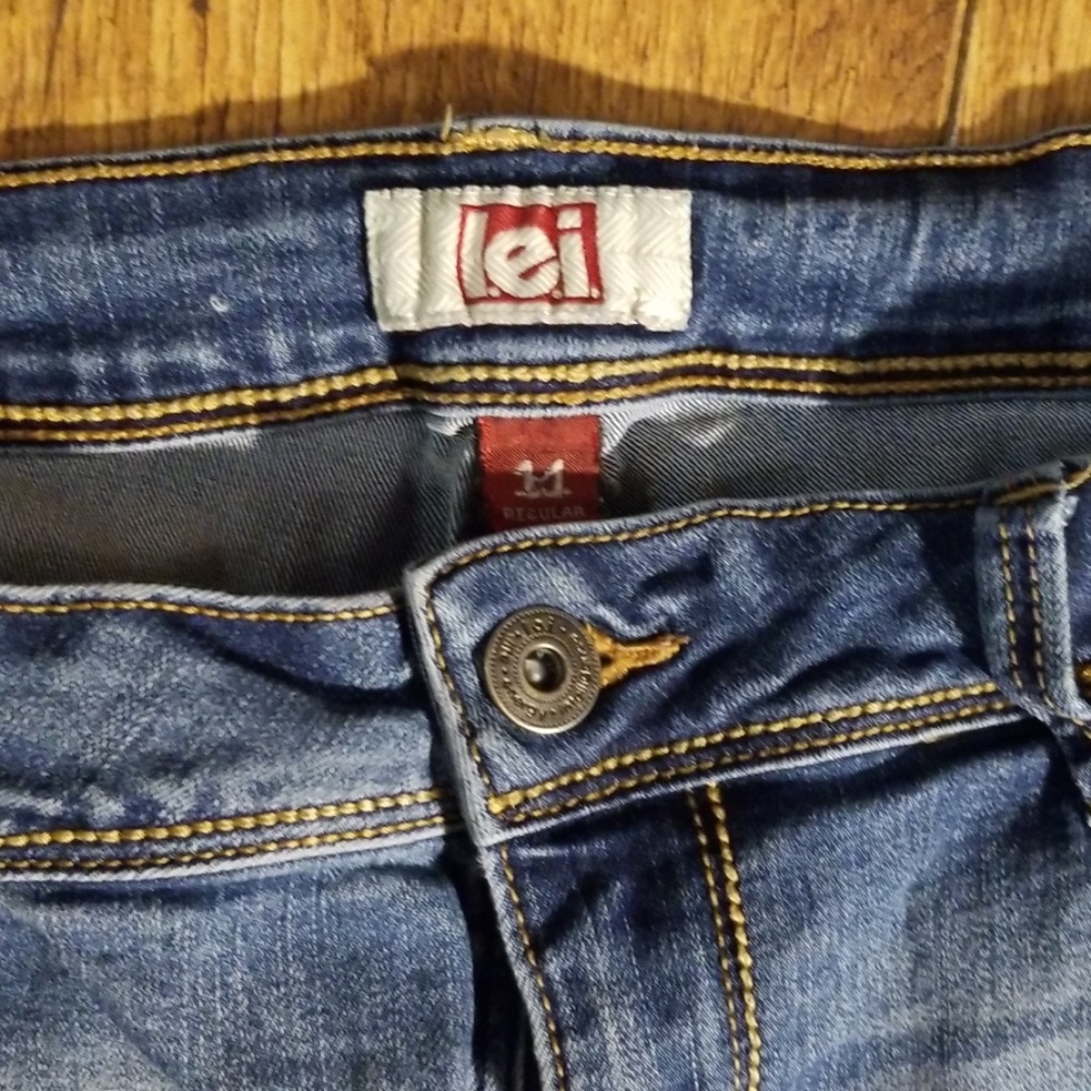 Jeans - Picture 5 of 5